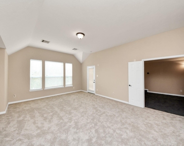 18006 E Williams Bend Drive - Photo Thumbnail 45