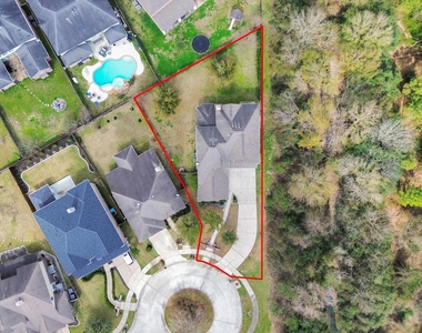 18006 E Williams Bend Drive - Photo Thumbnail 1