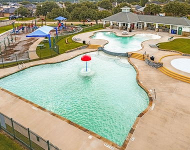 16955 Wedgeside Park - Photo Thumbnail 35