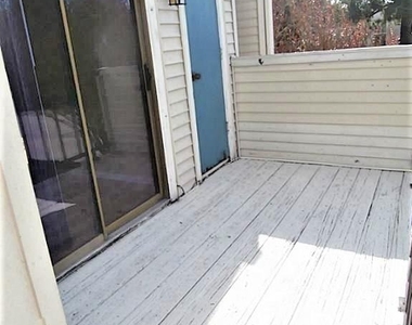 6401 Deihl - Photo Thumbnail 19