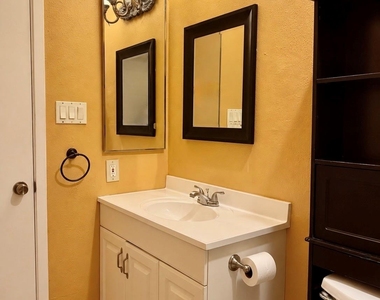 6401 Deihl - Photo Thumbnail 12