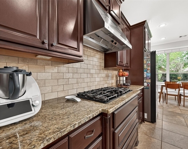 26702 Longleaf Valley Drive - Photo Thumbnail 16