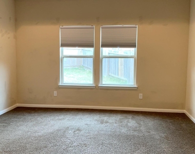 21507 Turkey Circle - Photo Thumbnail 12