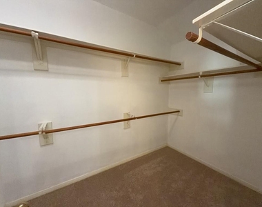 2530 Chatford Hollow Lane - Photo Thumbnail 11