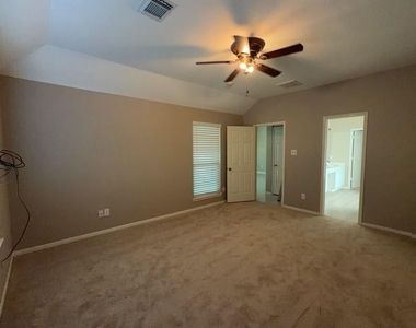 2530 Chatford Hollow Lane - Photo Thumbnail 10