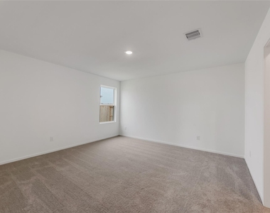 207 Farray Forest Lane - Photo Thumbnail 15