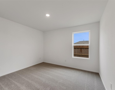 207 Farray Forest Lane - Photo Thumbnail 19