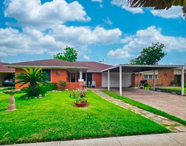 2618 San Jacinto Drive - Photo Thumbnail 1