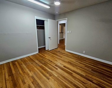 2618 San Jacinto Drive - Photo Thumbnail 15