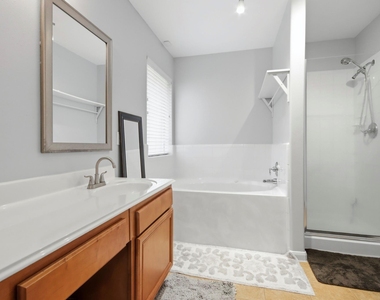 25450 Barmby Drive - Photo Thumbnail 11
