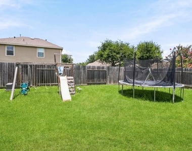 25450 Barmby Drive - Photo Thumbnail 27