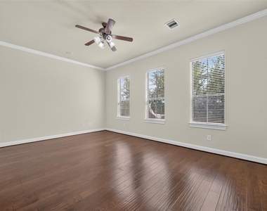 6610 Toledo Street - Photo Thumbnail 12