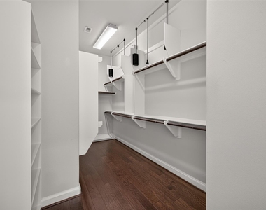 6610 Toledo Street - Photo Thumbnail 18