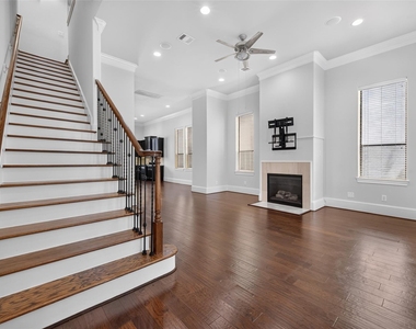 6610 Toledo Street - Photo Thumbnail 7