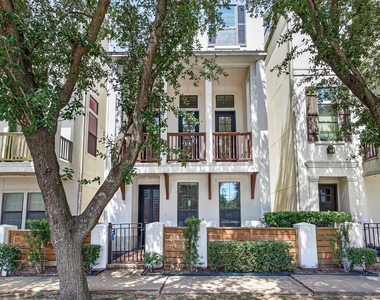 6610 Toledo Street - Photo Thumbnail 3