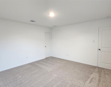 26735 Feather Reed Drive - Photo Thumbnail 12