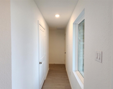 26735 Feather Reed Drive - Photo Thumbnail 20