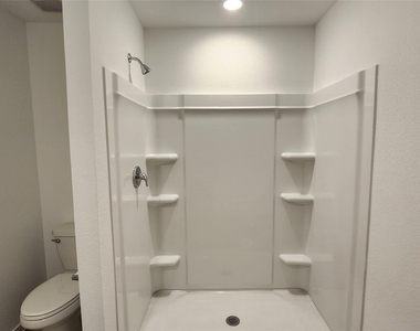 26735 Feather Reed Drive - Photo Thumbnail 17