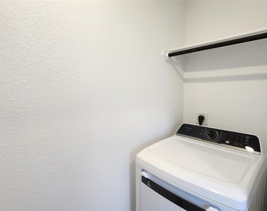 26735 Feather Reed Drive - Photo Thumbnail 22