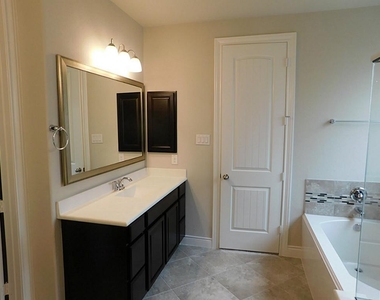 25614 British Pine Court - Photo Thumbnail 15
