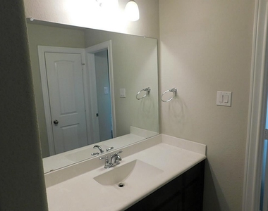 25614 British Pine Court - Photo Thumbnail 21