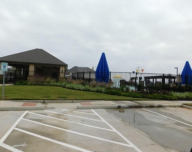 25614 British Pine Court - Photo Thumbnail 30