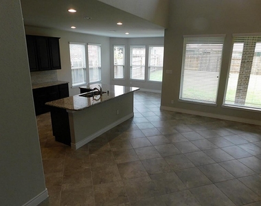 25614 British Pine Court - Photo Thumbnail 10