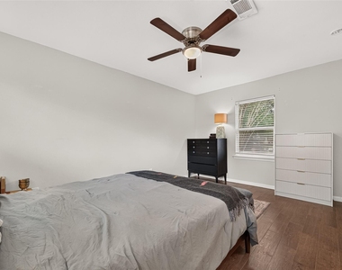 5454 Creekbend Drive - Photo Thumbnail 29
