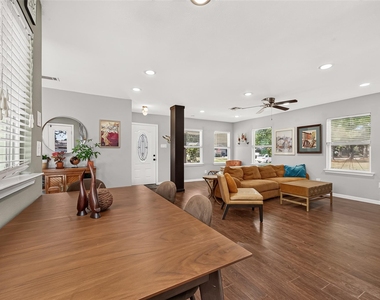 5454 Creekbend Drive - Photo Thumbnail 19