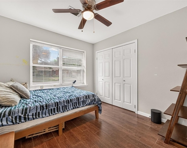 5454 Creekbend Drive - Photo Thumbnail 33