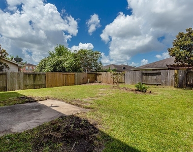 8438 Resada Park Lane - Photo Thumbnail 26