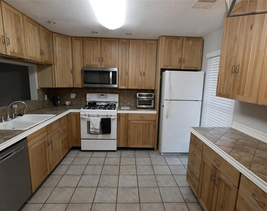 21402 Park Mill Lane - Photo Thumbnail 8