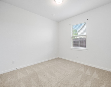 21647 Alberta Forest Circle - Photo Thumbnail 17