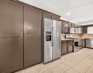 20151 Pioneer Ridge Drive - Photo Thumbnail 17