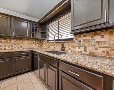 20151 Pioneer Ridge Drive - Photo Thumbnail 15