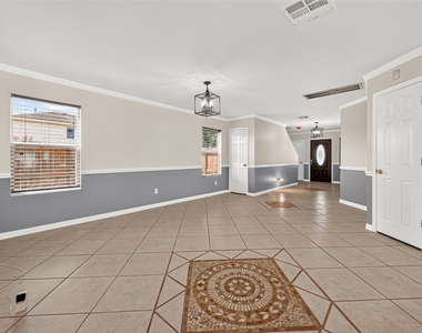 20151 Pioneer Ridge Drive - Photo Thumbnail 5