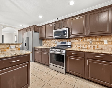 20151 Pioneer Ridge Drive - Photo Thumbnail 18
