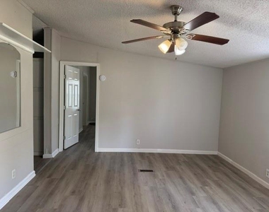 238 Northlawn - Photo Thumbnail 13