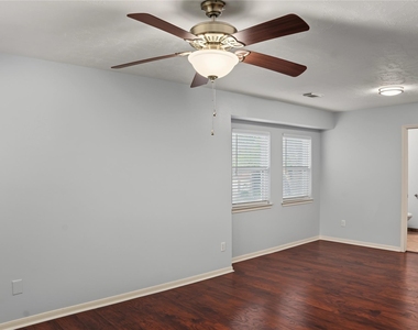 3603 Wild Berry Court - Photo Thumbnail 19