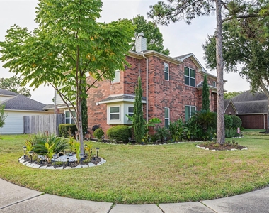 3603 Wild Berry Court - Photo Thumbnail 31