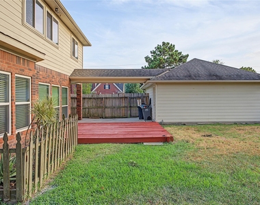 3603 Wild Berry Court - Photo Thumbnail 28