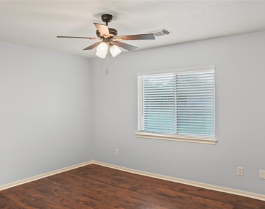 3603 Wild Berry Court - Photo Thumbnail 22