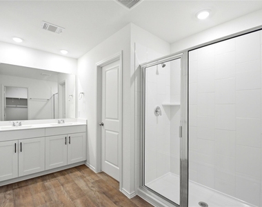 3014 Liams Tower Ln - Photo Thumbnail 9