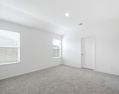 3014 Liams Tower Ln - Photo Thumbnail 7