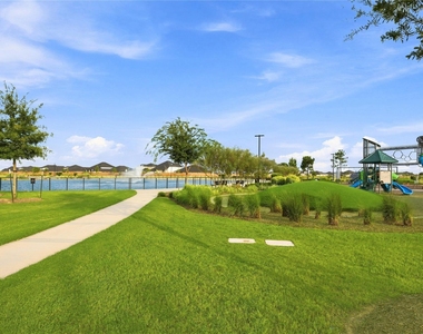 3014 Liams Tower Ln - Photo Thumbnail 24