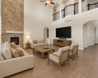 18607 Pelham Grove Lane - Photo Thumbnail 6