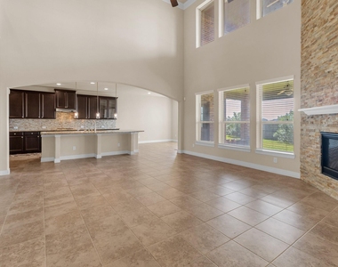 18607 Pelham Grove Lane - Photo Thumbnail 7