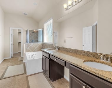 18607 Pelham Grove Lane - Photo Thumbnail 30