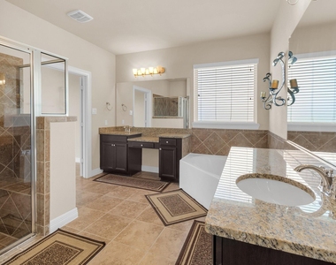 18607 Pelham Grove Lane - Photo Thumbnail 21