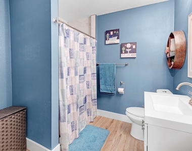 4409 Avenue K - Photo Thumbnail 20